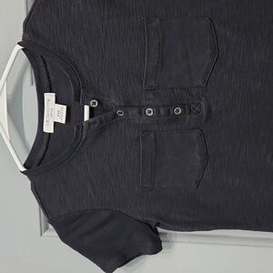 NWOT Liz Claiborne Black 2 pocket Henley Short Sleeve petite XS